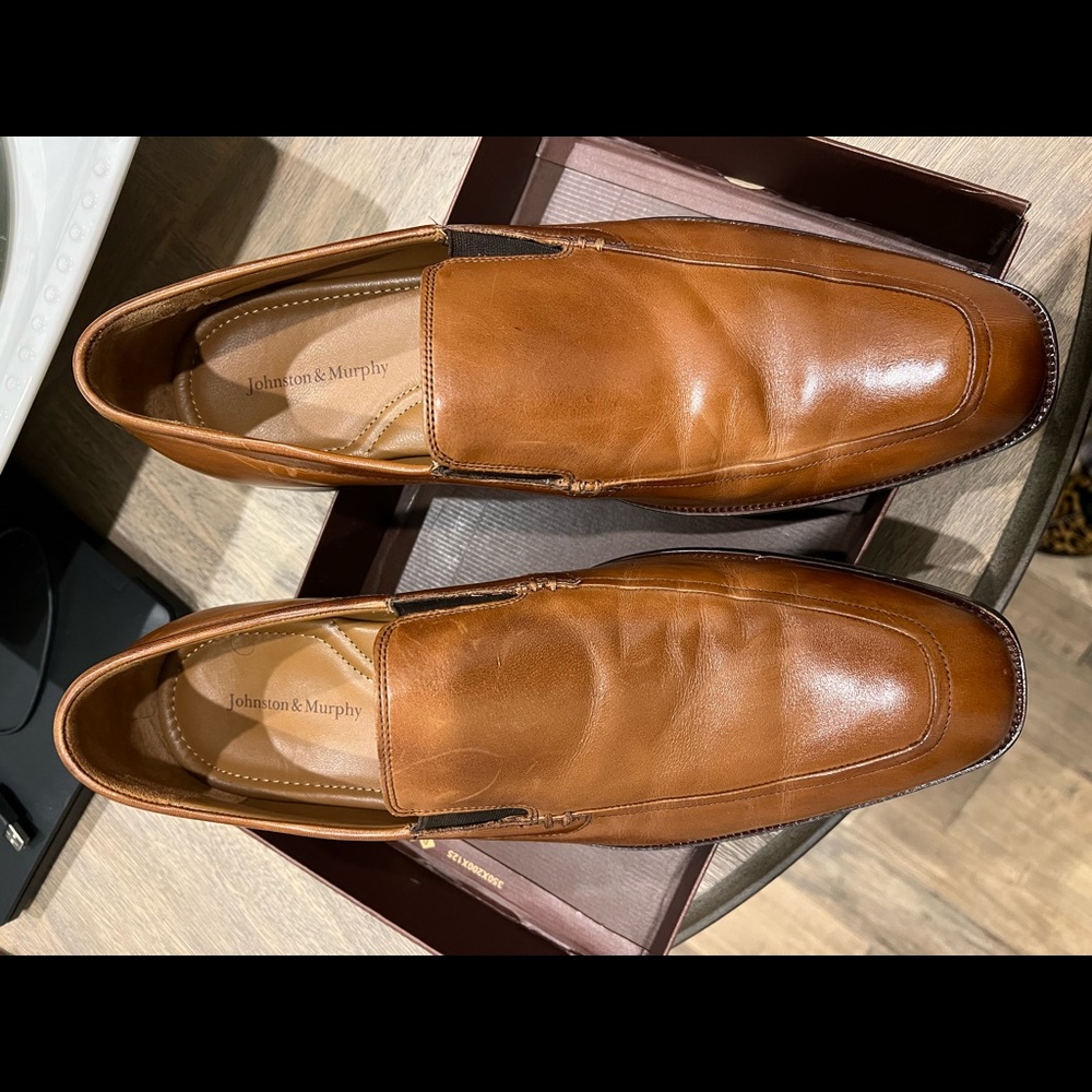 Men’s Slip-on Leather Loafers